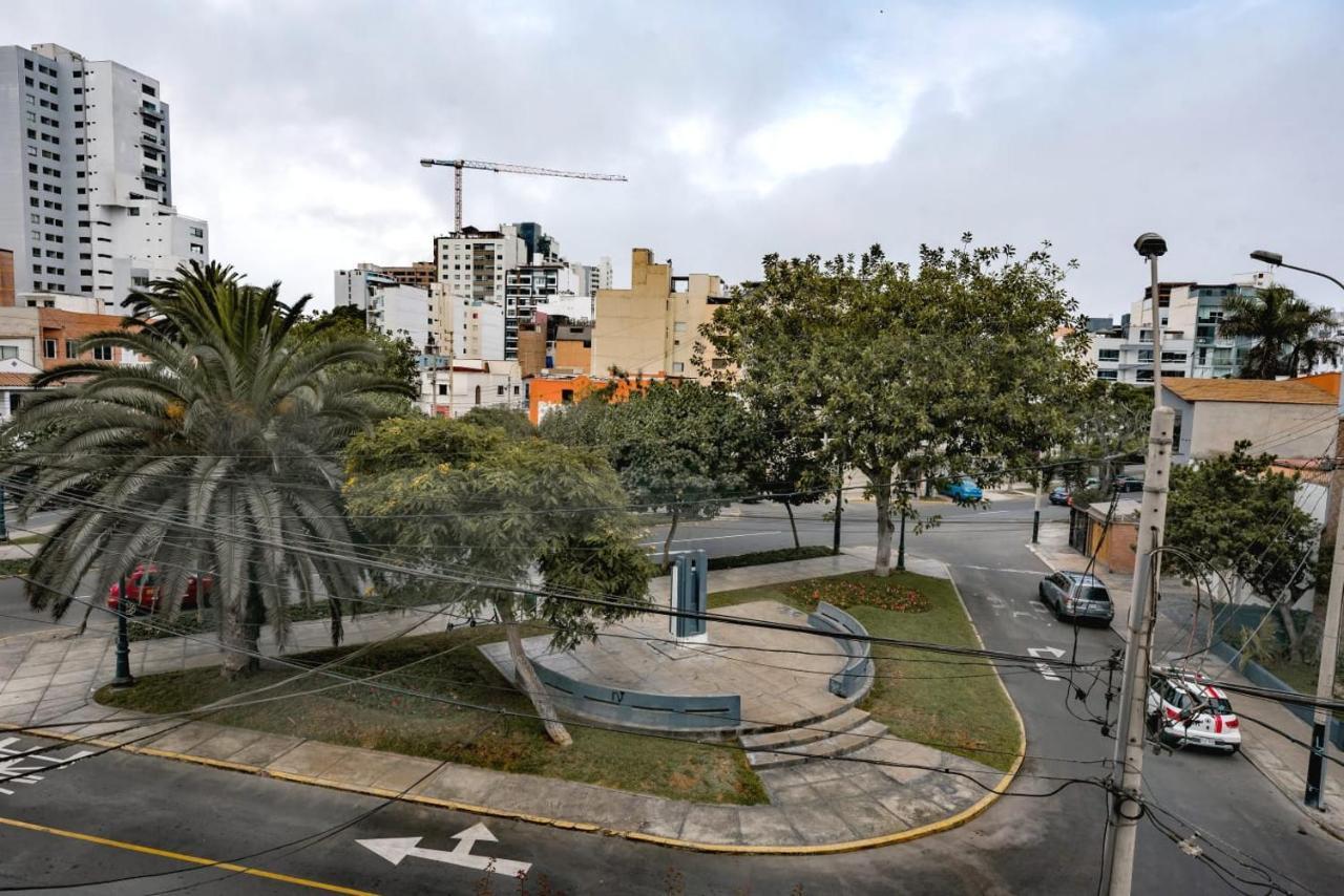 Qx Miraflores Vandrarhem Lima Exteriör bild